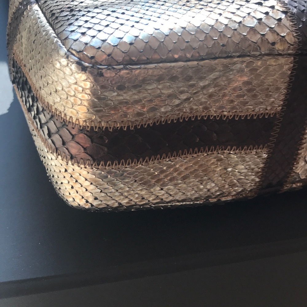 Chanel reissue bag - Picture 5 of 8